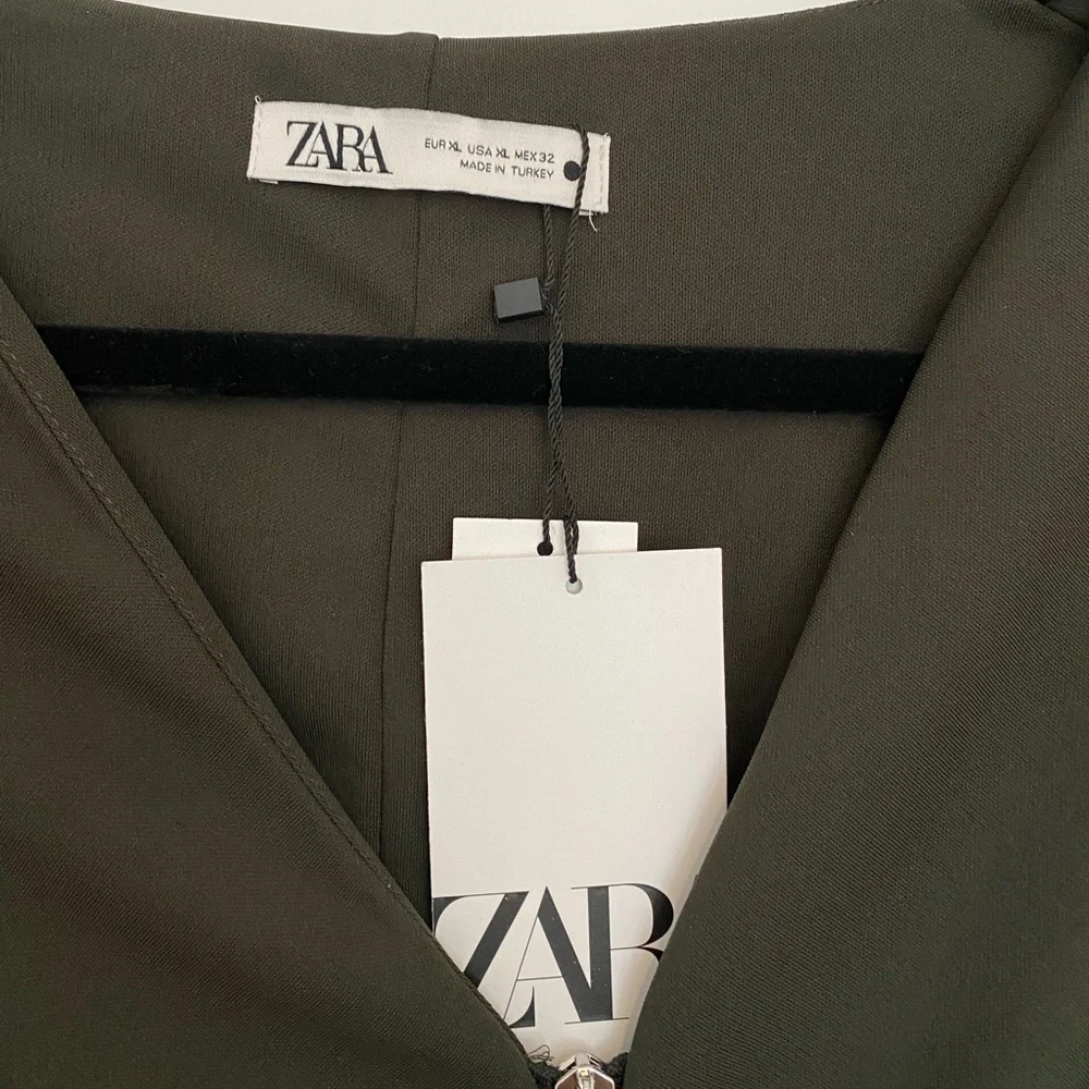 New! Zara Zippered Long Green Dress - Picture 5 of 7